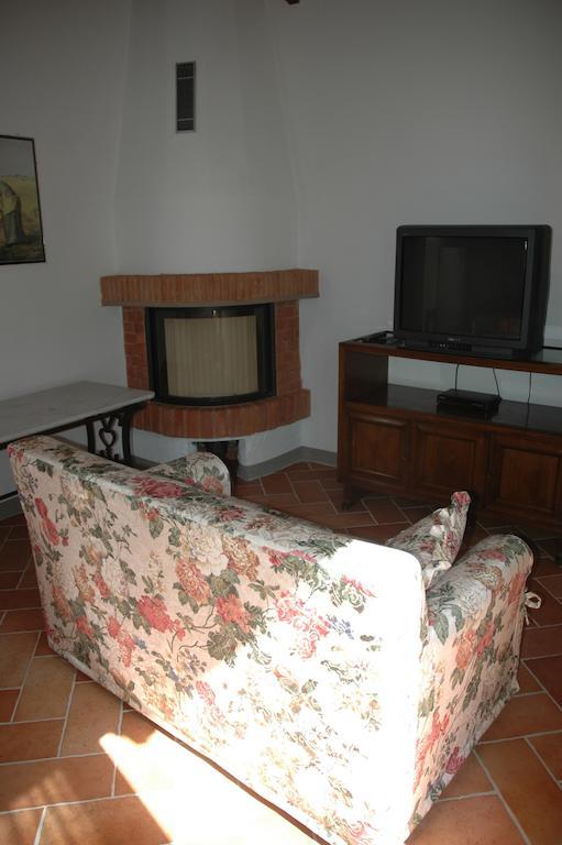 Il Cerro Guest House Pelago Стая снимка